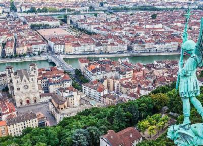 گردشگری در زیباترین شهرهای فرانسه